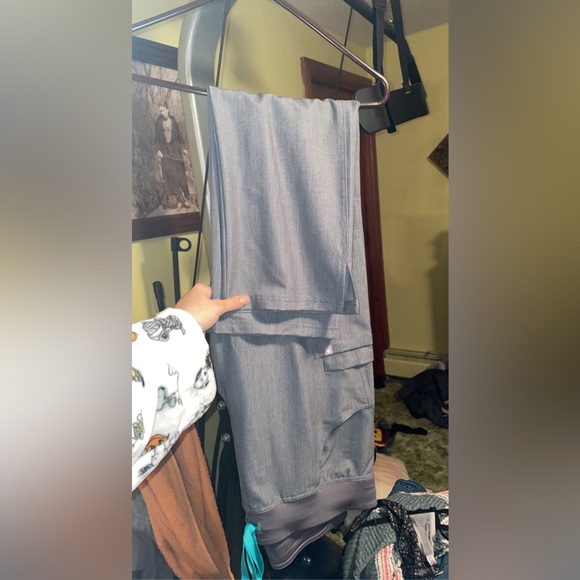 FIG set - Picture 2 of 3